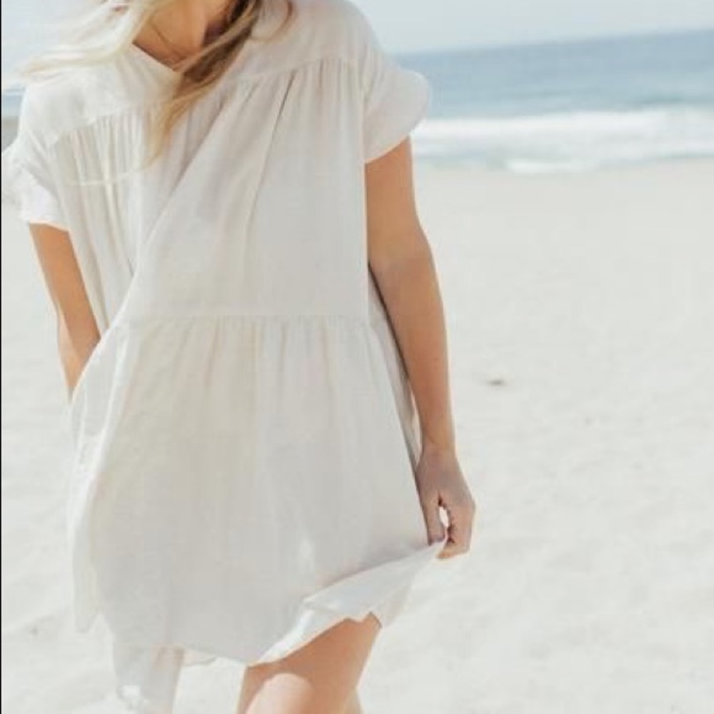 Carly Jean Los Angeles Luna dress size small